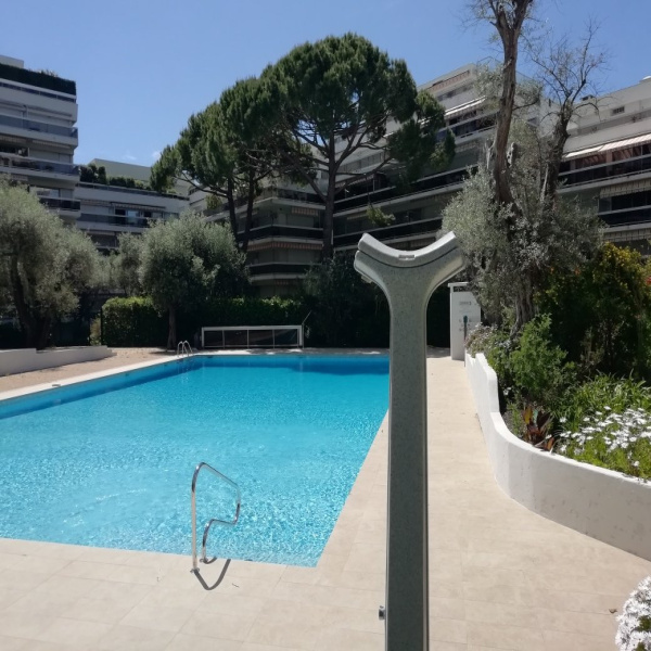 Offres de location Studio Juan les Pins 06160