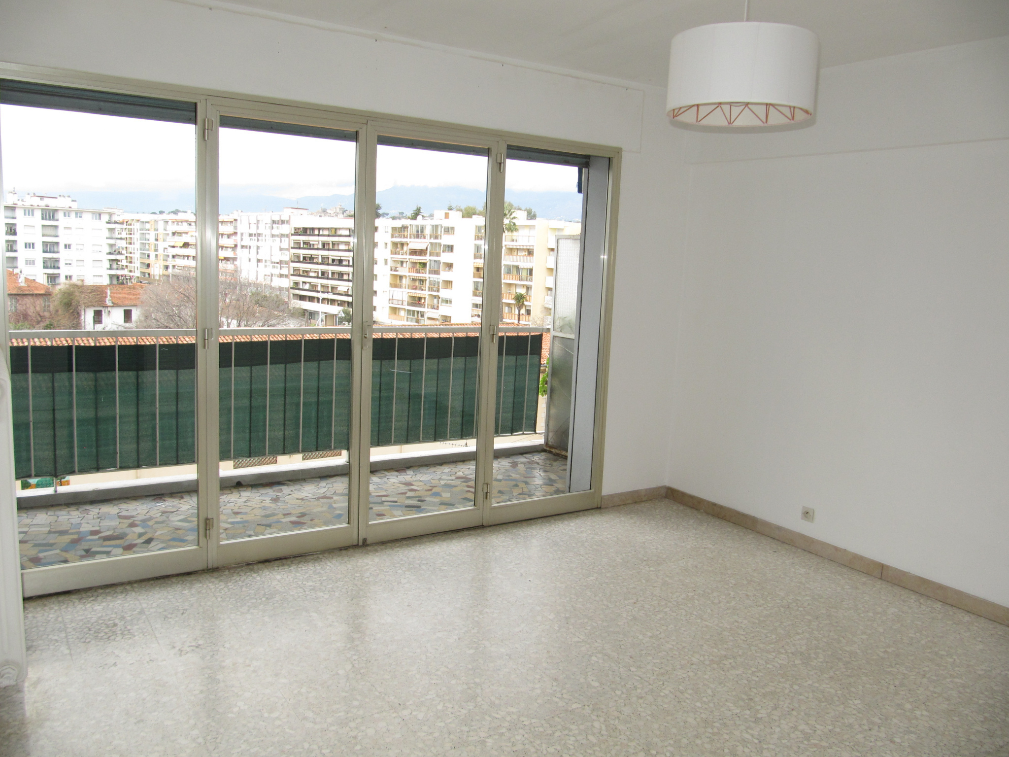 Vente Appartement 26m² 1 Pièce à Cros de Cagnes (06800) - Immobiliere Villette